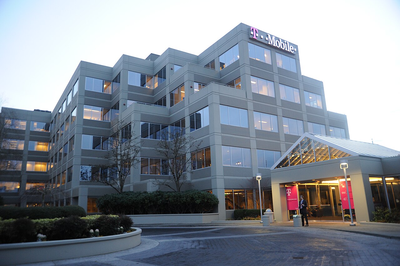 Oficina de T-Mobile en Bellevue, foto de archivo de 2013